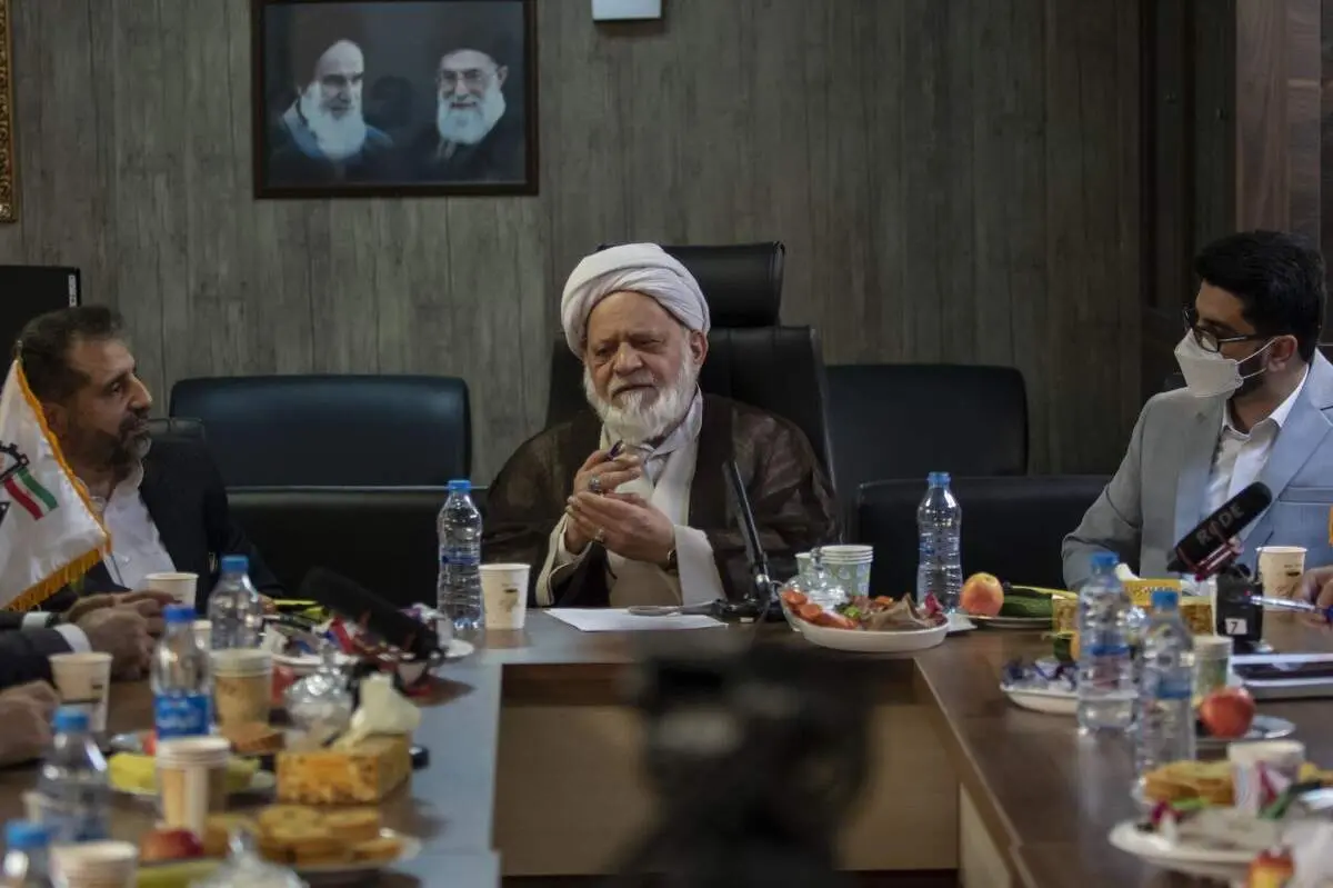 مصباحی مقدم: درآمد‌های نفتی در بودجه تبدیل به نفرین منابع شده است