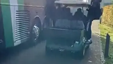ورود علیرضا جهانبخش و یارانش با ماشین گلف + فیلم