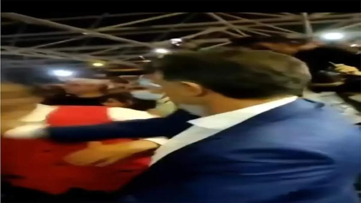 ماجرای سیلی خوردن کارگر هتل چه بود + فیلم و واکنش ها