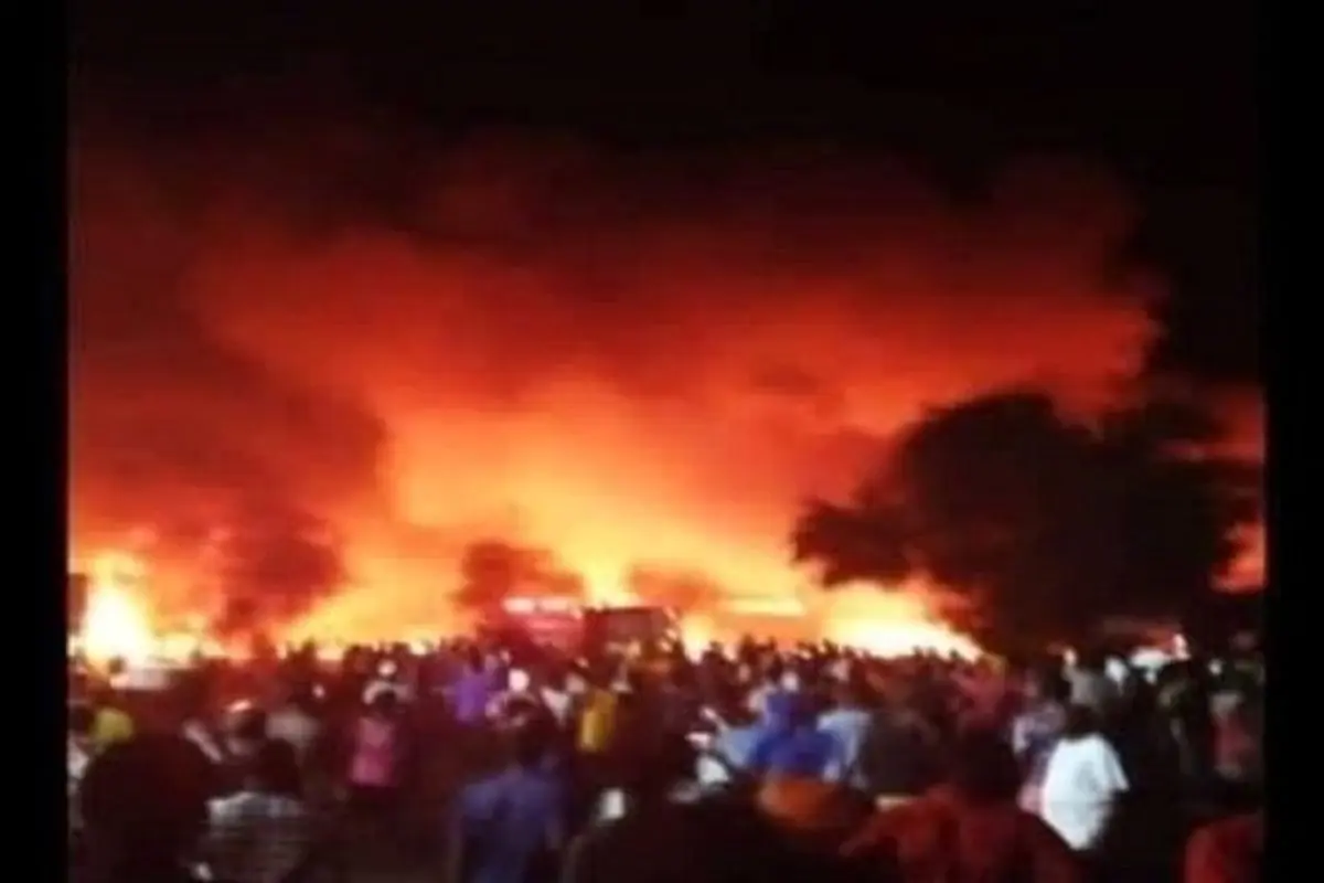 بیش از ۱۰۰ کشته در انفجار کامیون در سیرالئون+ فیلم