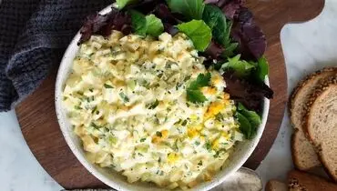 طرز تهیه سالاد تخم مرغ خوشمزه، آسان و رژیمی با قارچ و سبزیجات