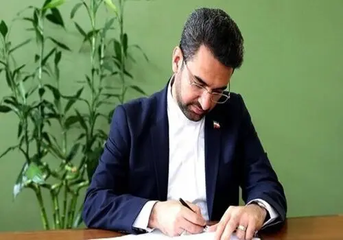 واکنش آذری جهرمی به رد صلاحیت حسن روحانی