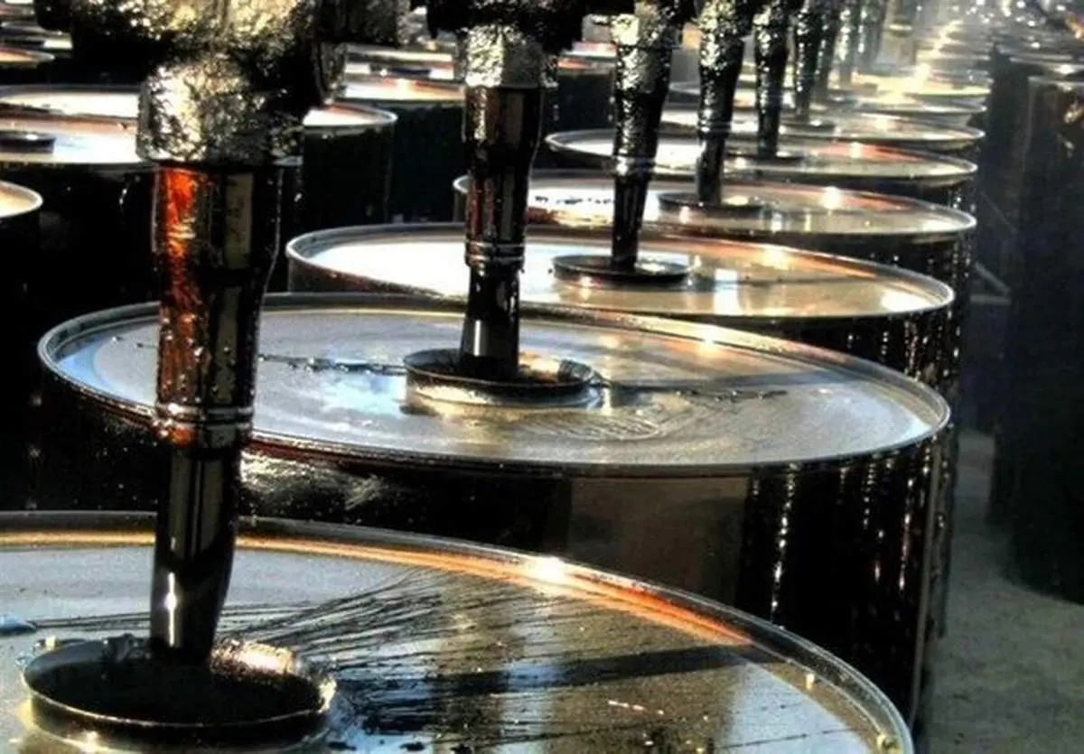 دولت محدودیتی در توزیع قیر رایگان ندارد