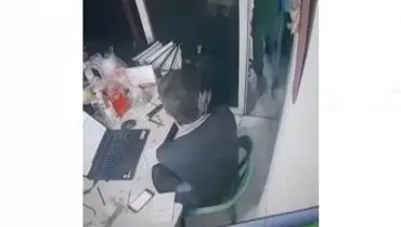 بازیگوشی دردناک با اسلحه + فیلم