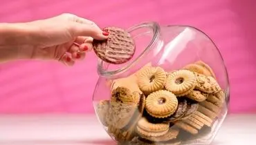 ۳ علت مهم پرخوری و راه‌حل‌هایی برای رفع آن