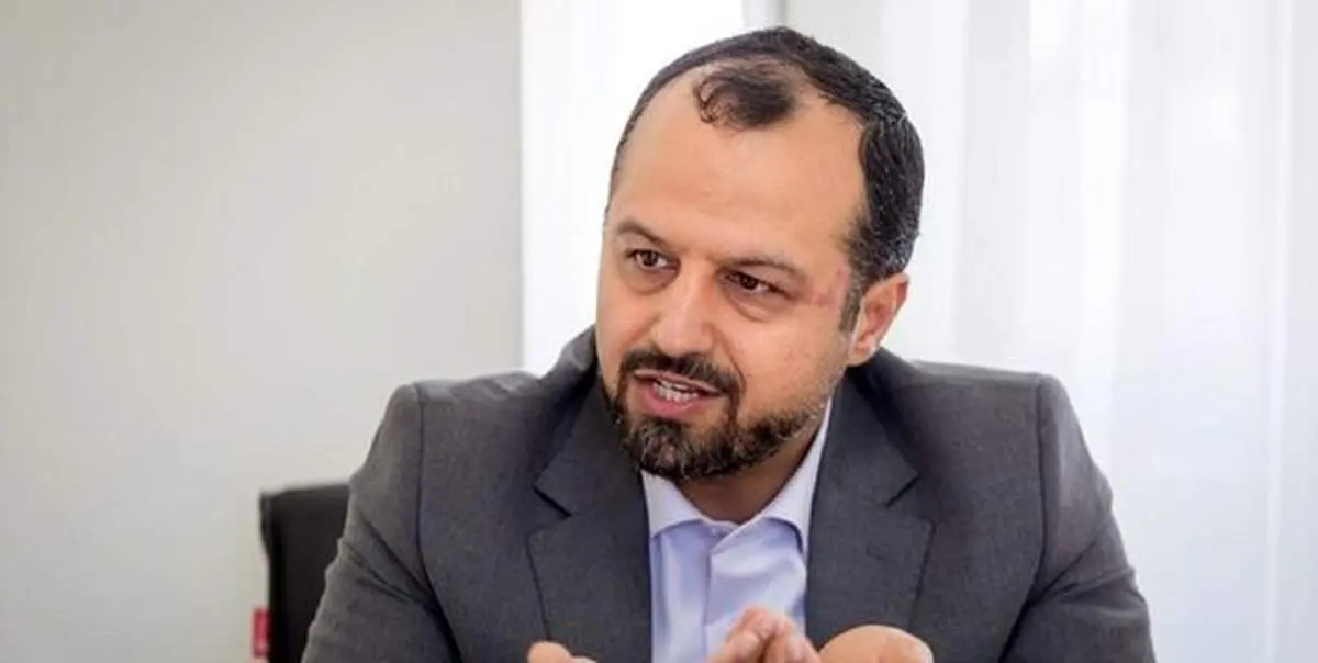 وزیر اقتصاد: نظام قیمت گذاری خودرو تغییر می‌کند/ راهکار جبران کسری بودجه تا پایان سال مشخص شد