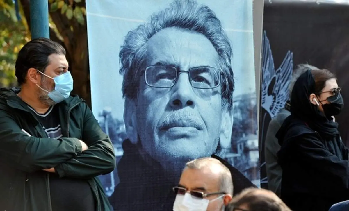 مراسم تشییع زنده یاد کامبیز درم‌بخش ، طراح، کاریکاتوریست و گرافیست ایران