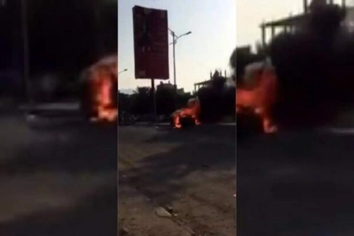 انفجار خودروی بمب گذاری شده در عدن/۲ خبرنگار کشته و زخمی شدند