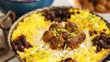 طرز تهیه رشته پلو سنتی به شیوه سرآشپز