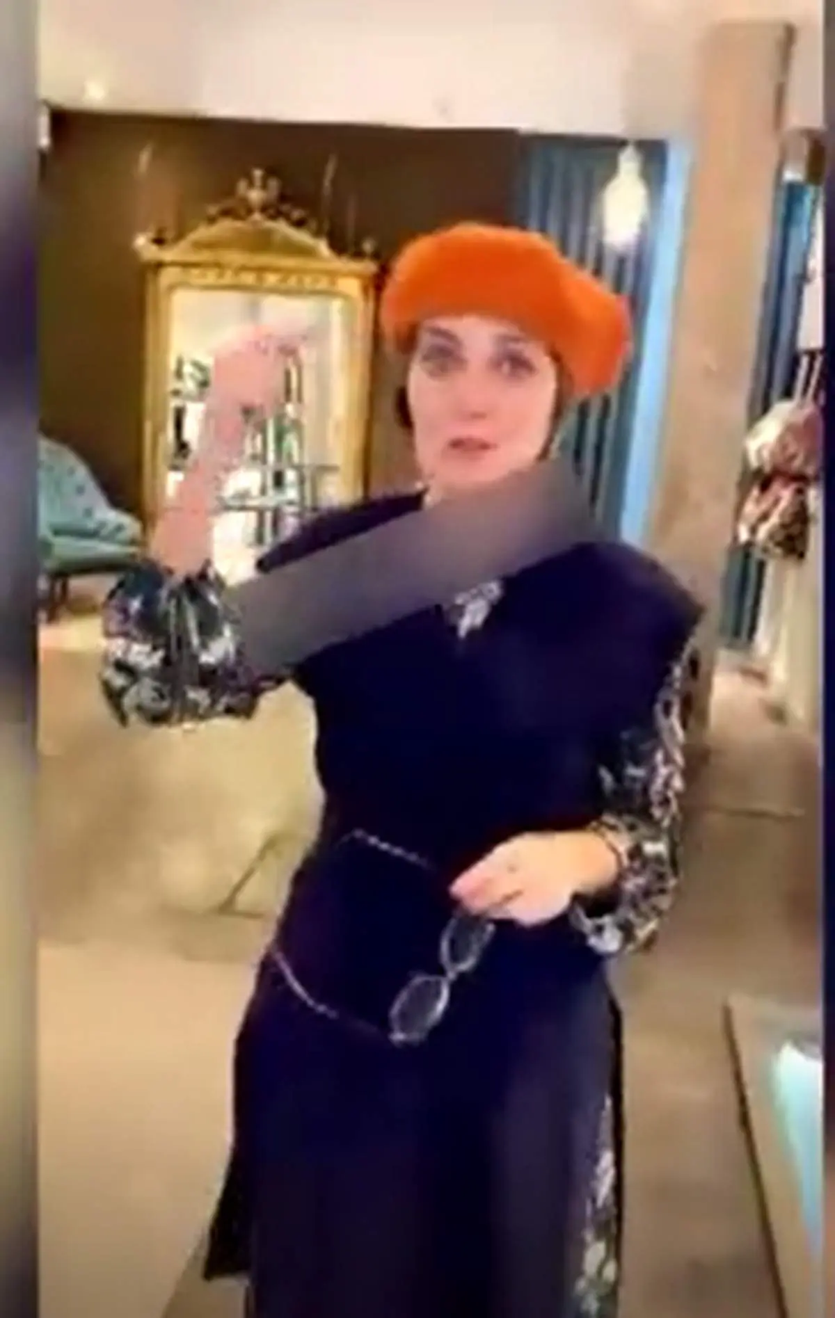 ویدیو جدید از بدل اسپانیایی شقایق دهقان؛ سلام خانم شیرزاد!