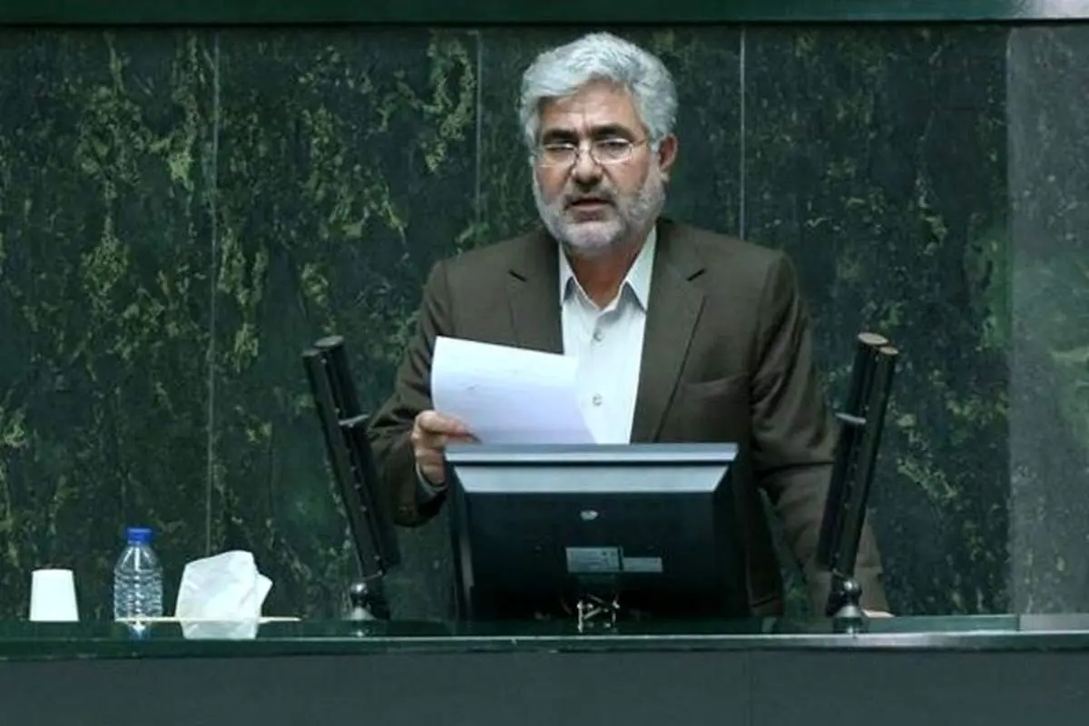 علیپور: دولت مشکل ساکنین منطقه بافت قدیمی شهر ماکو را رفع کند