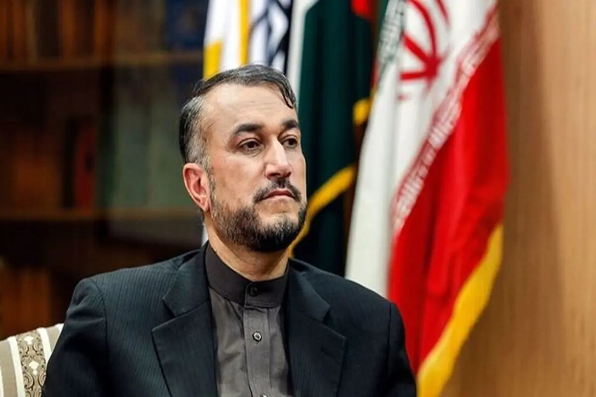 تاکید وزیر امور خارجه بر برقراری مجدد پرواز‌ها میان دو کشور ایران و آذربایجان