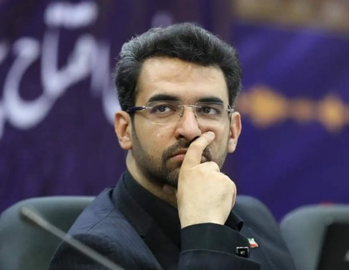 روایت آذری جهرمی از «گزارش‌های کارشناسی» عجیب اپراتور‌ها