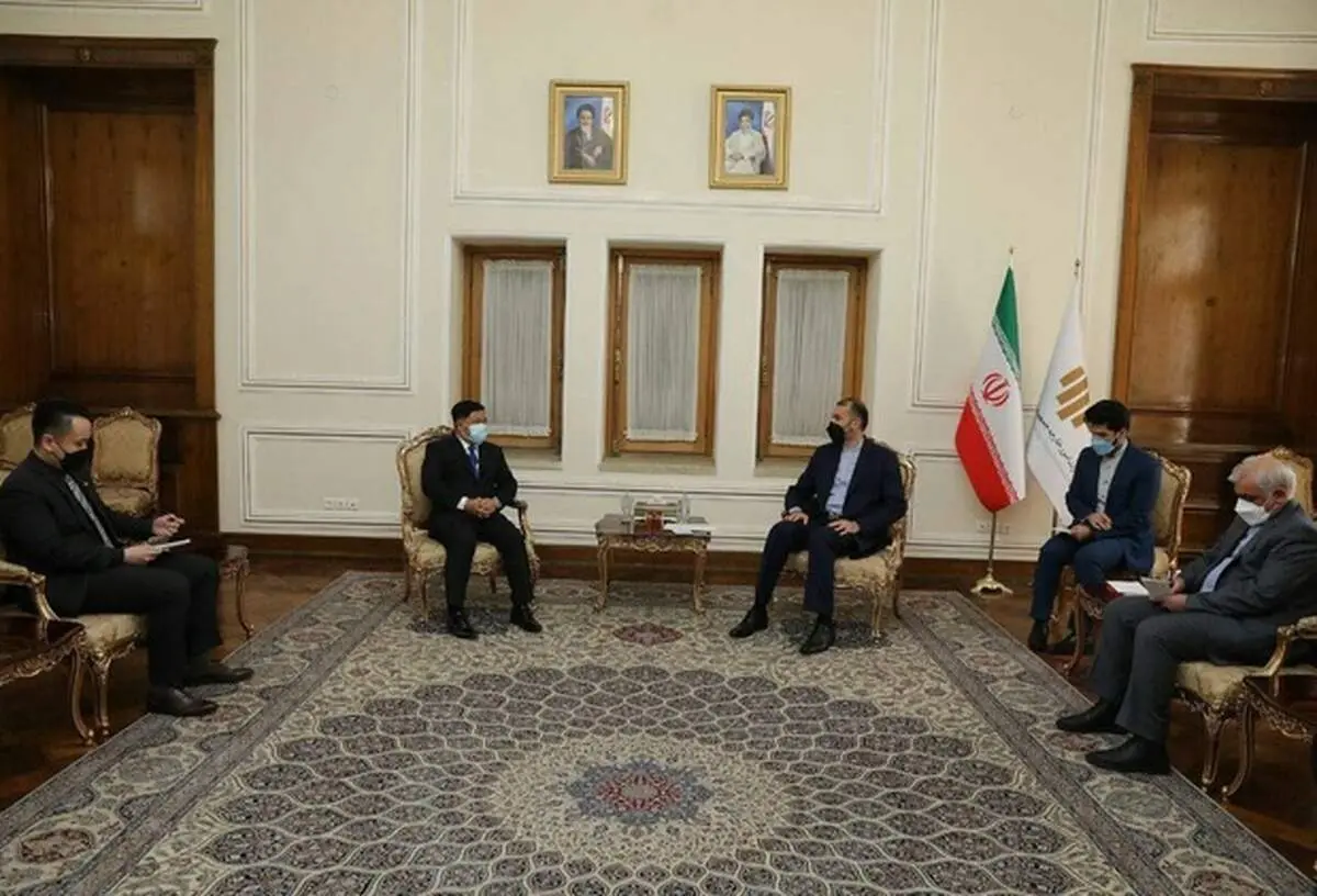 دیدار سفیر جدید برونئی با وزیر خارجه
