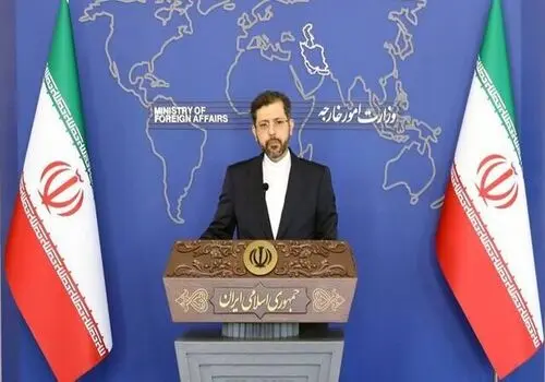 تصویری از دختر امام خمینی در مراسم تشییع پیکر امیرعبداللهیان