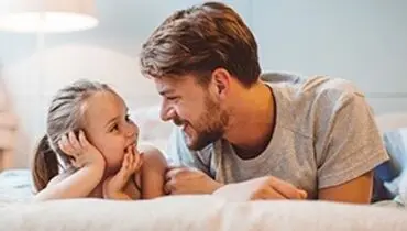 پرداختن به هیجانات کودک با گوش دادن و تایید همدلانه