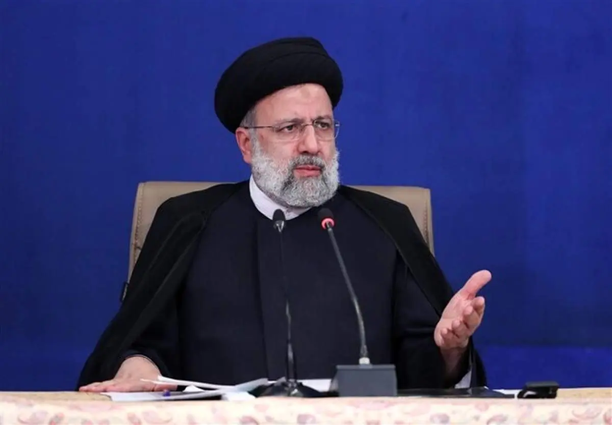 دستور رئیسی برای خاتمه یافتن حقوقهای نجومی / نظام پرداخت عادلانه در لایحه بودجه ۱۴۰۱ ایجاد شود