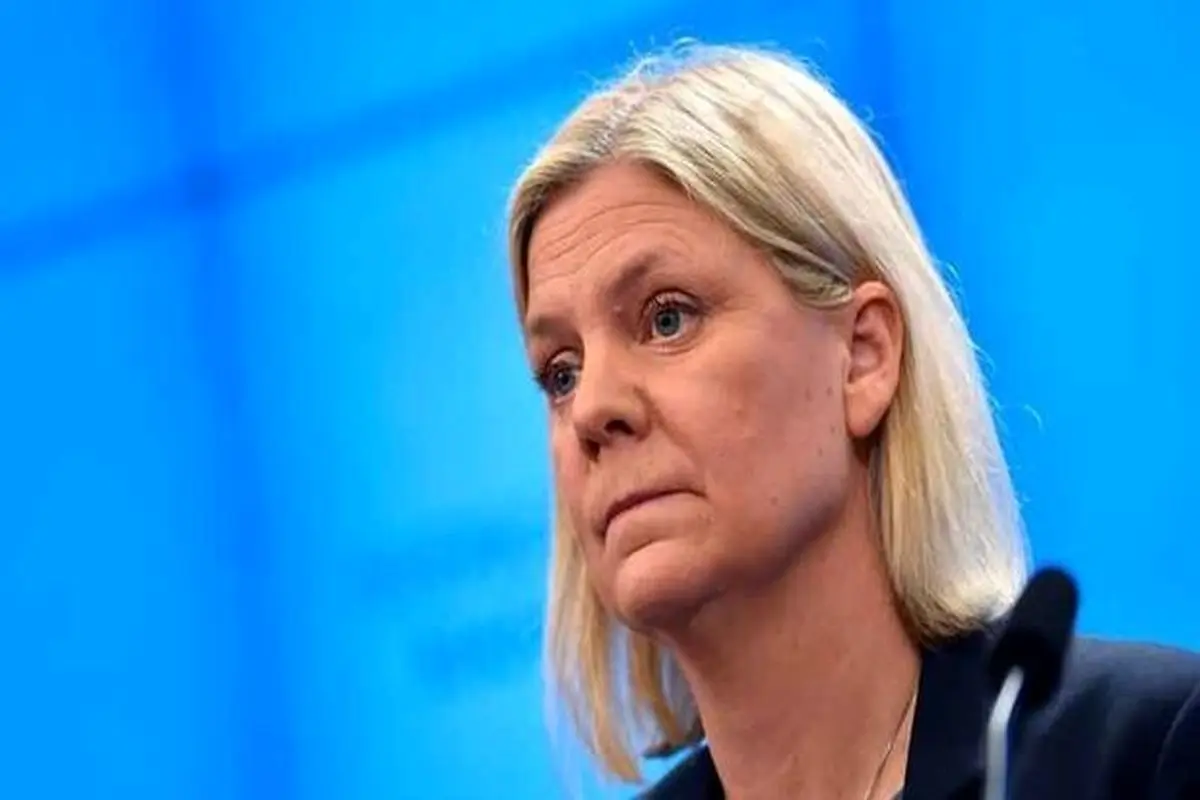 اولین نخست وزیر زن سوئد در اولین روز کاری خود استعفا کرد