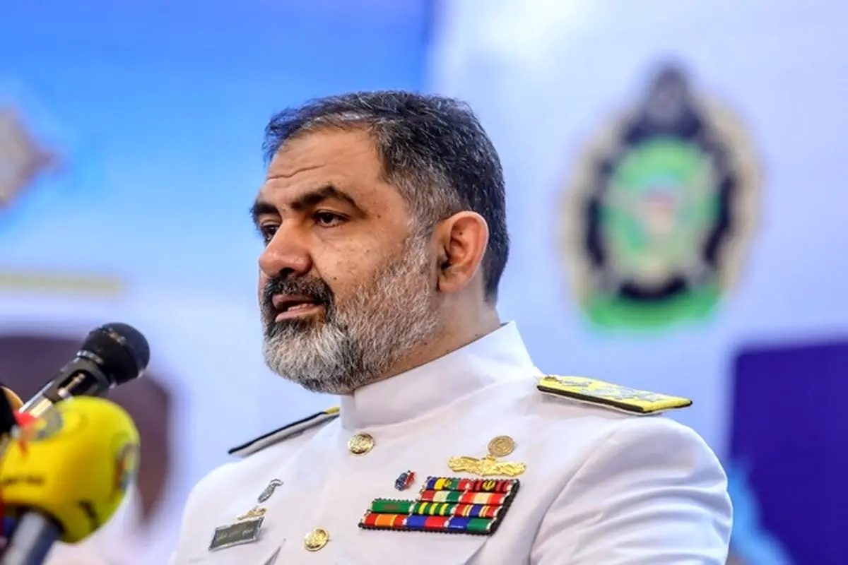 امیر ایرانی: نیروی دریایی همانند دفاع مقدس از شاهرگ‌های اقتصادی دفاع می‌کند