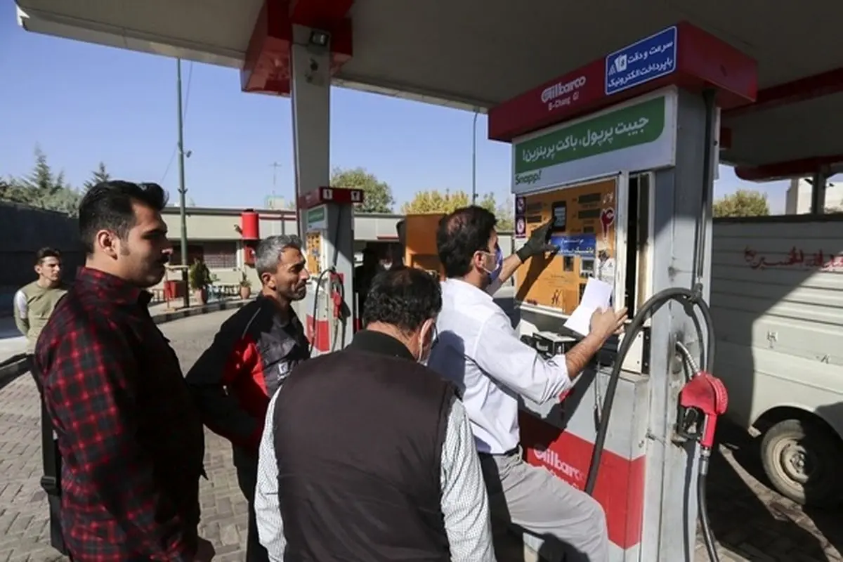 مشکل پرداخت الکترونیکی جایگاههای سوخت سراسر کشور رفع شده است