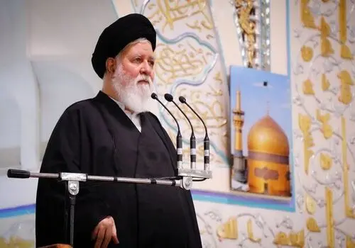 اقامه نماز باران به امامت کاظم صدیقی در قم
