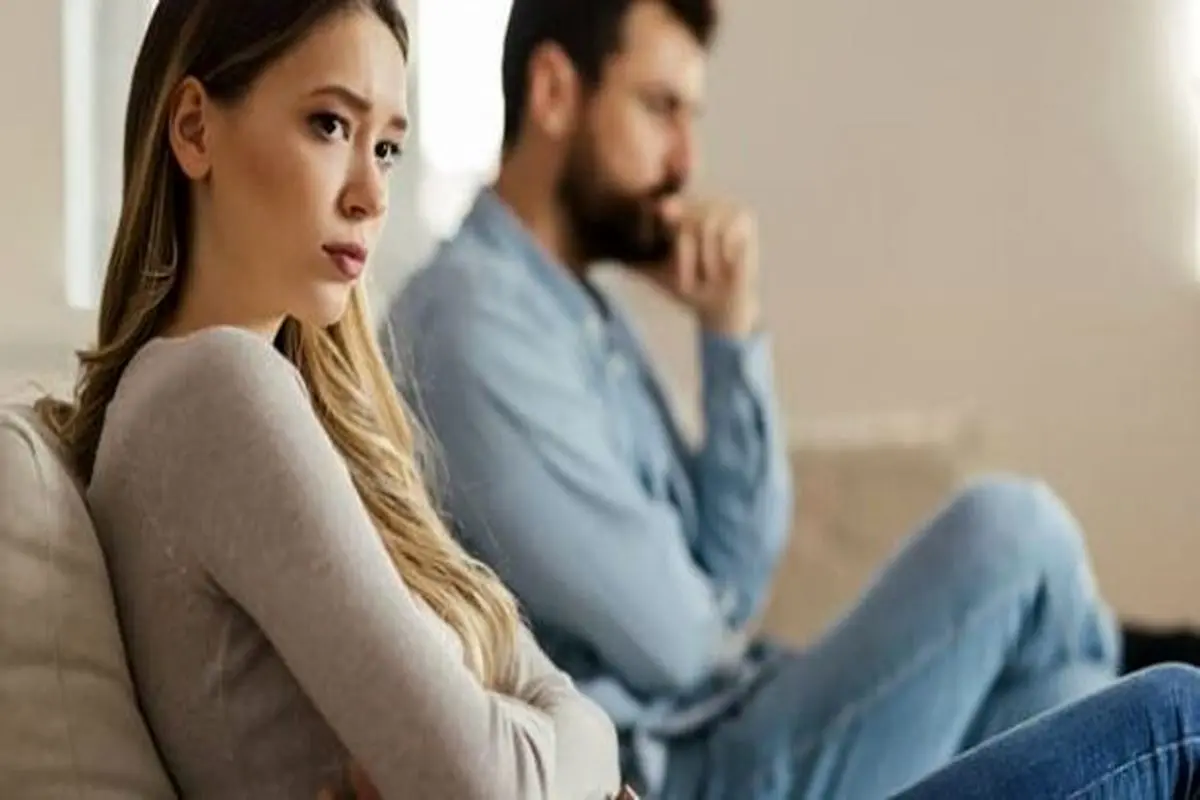 آشنایی با ۷ مورد از عواقب طلاق در سن کم