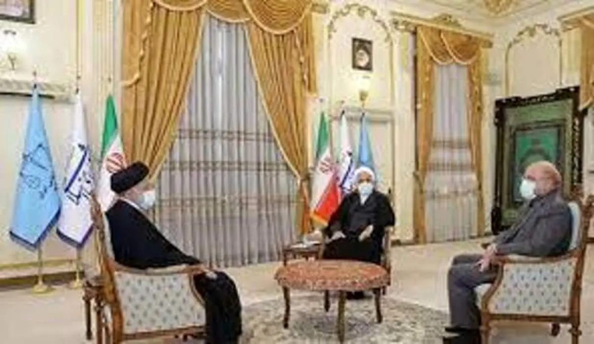تاکید سران قوا بر اقدامات اجرایی جهت حل مشکلات اقتصادی