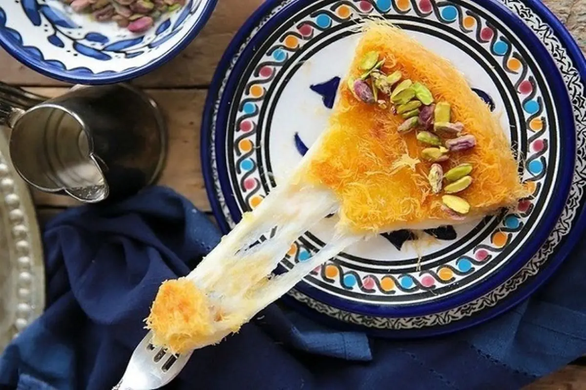 طرز تهیه کنافه پنیری ترکی در فر و ماهیتابه
