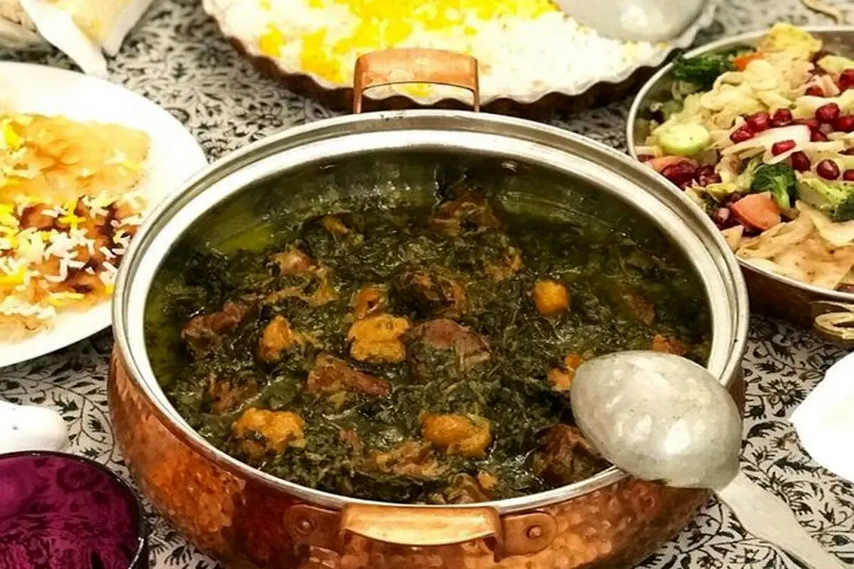 خورشت آلو اسفناج