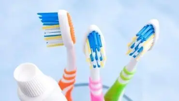 چه مسواکی برای دندانهایمان مناسب است؟