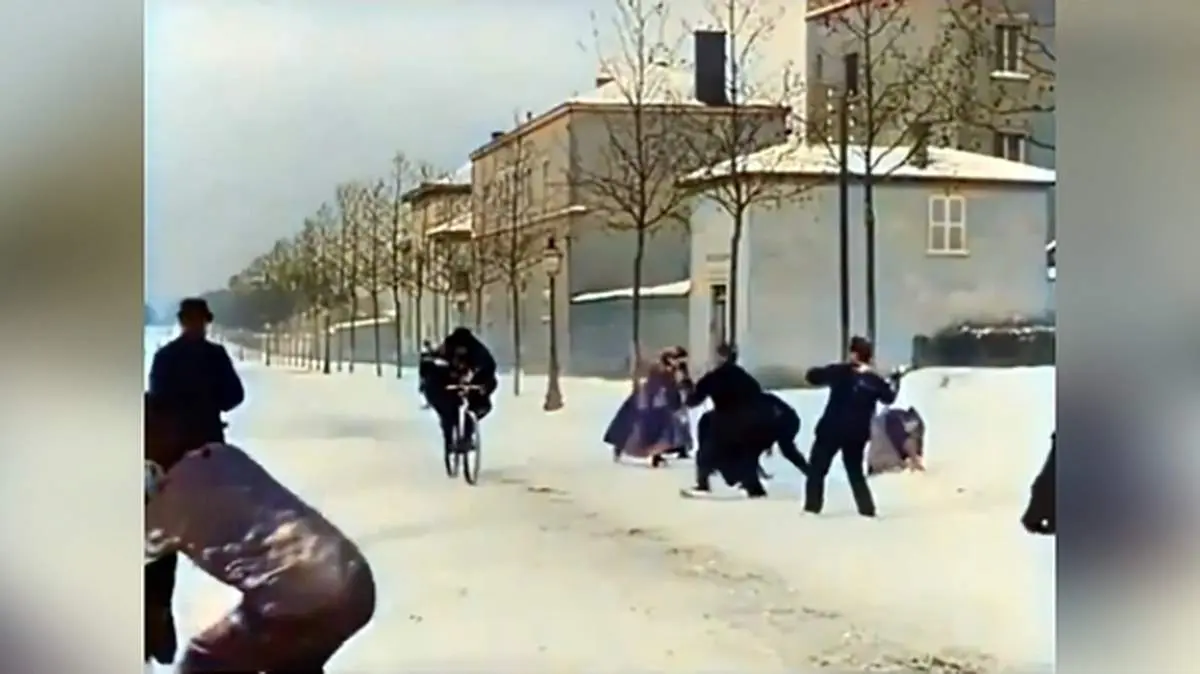 فیلم رنگی شده از برف بازی در سال ۱۸۹۷