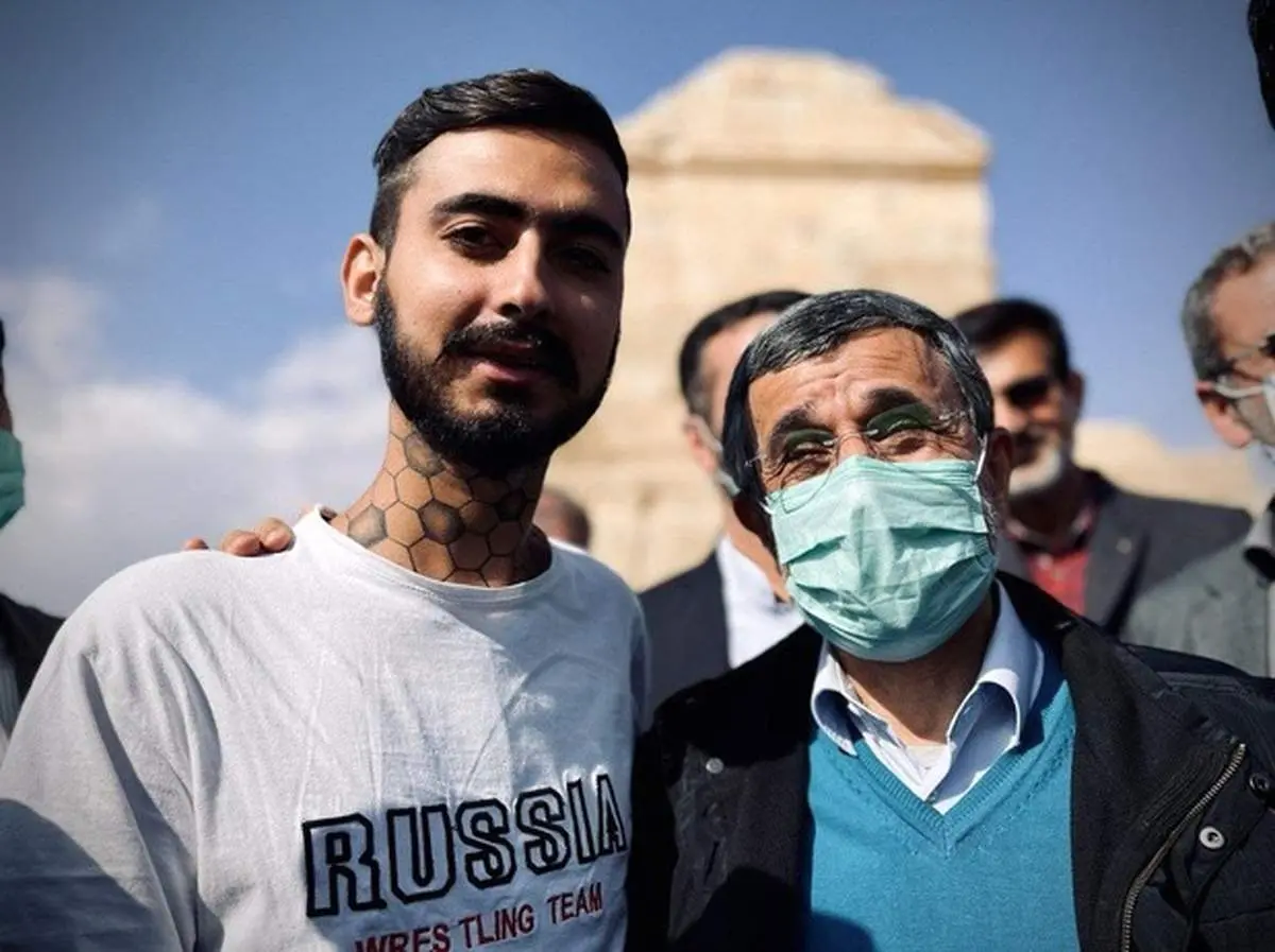 احمدی‌نژاد: کوروش قابل حذف نیست+ تصاویر