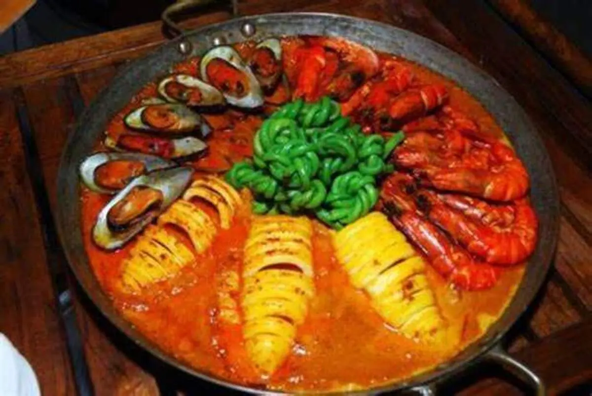 خوشمزه‌ترین غذا‌های سنتی ایران را کجا بخوریم؟