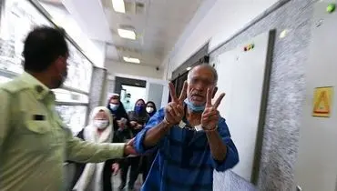 اکبر خرمدین در زندان فوت کرد+ علت مرگ