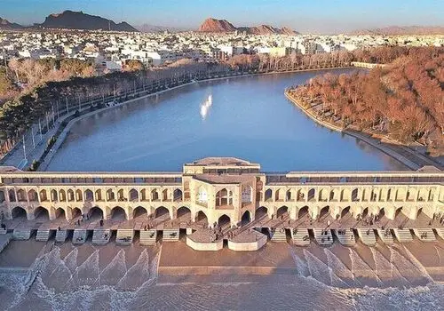 نمایی دل انگیز از زاینده رود زیبا
