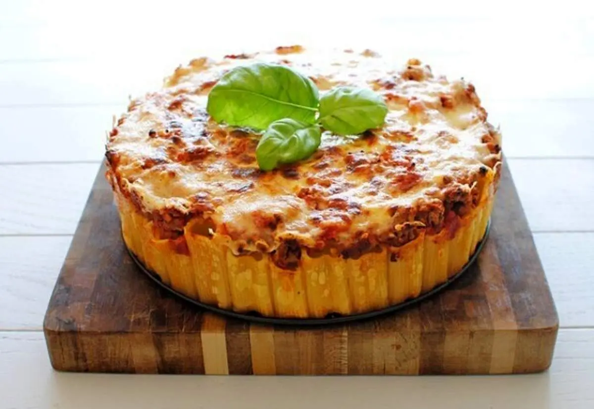 طرز تهیه پاستا قالبی / کیک پاستا + سس مخصوص لازانیا