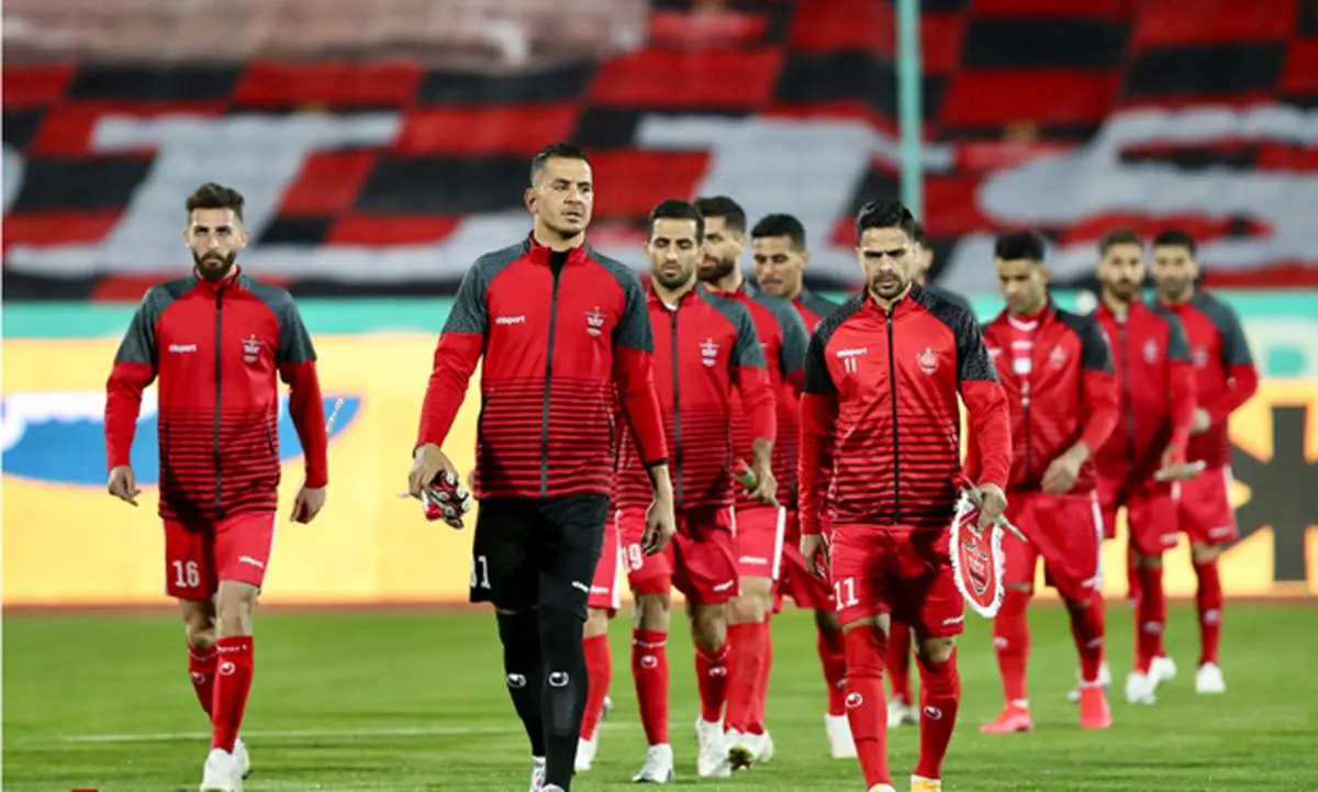 لیگ برتر فوتبال - دیدار تیمهای پرسپولیس و نفت مسجد سلیمان
