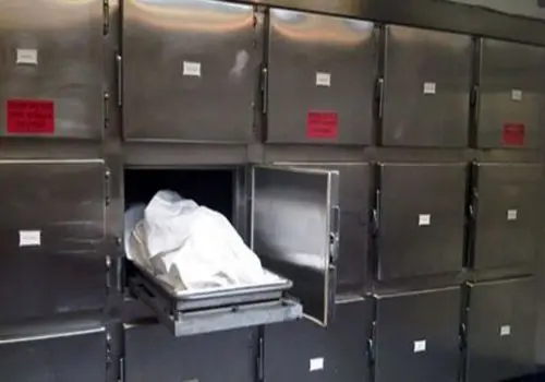 چه قطعاتی باید همیشه در انبار قطعات یدکی سردخانه موجود باشد؟