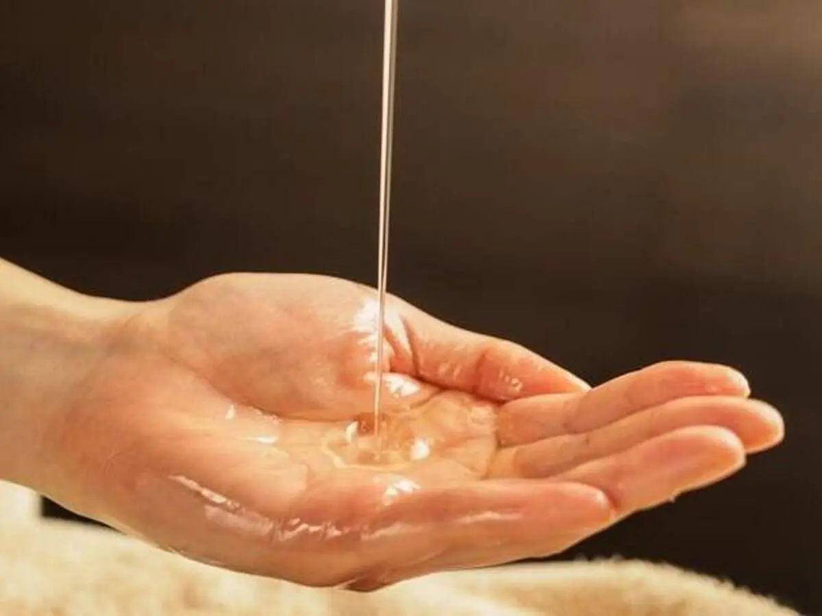 ماساژ شکم با روغن زیتون برای لاغری و تکنیک های آن