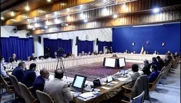 بررسی افزایش پلکانی حقوق کارکنان در هیات دولت