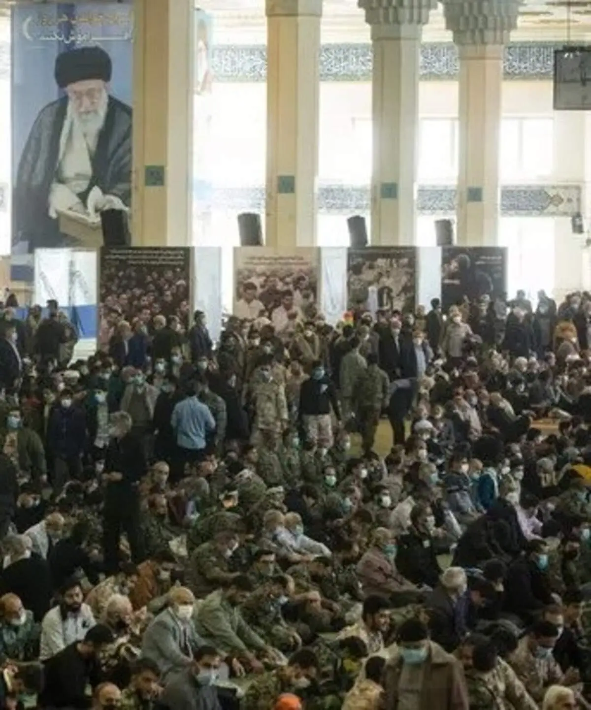 خطبه‌های نماز جمعه باید تن سوءاستفاده‌گران از انقلاب را بلرزاند
