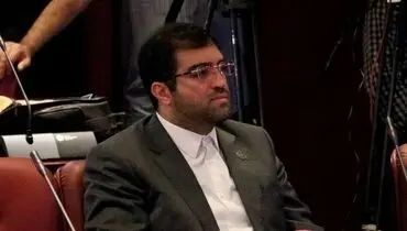 تخصیص ارز ۴۲۰۰ تومانی یعنی حراج منابع کشور/دولت دست از قیمت‌گذاری دستوری بردارد