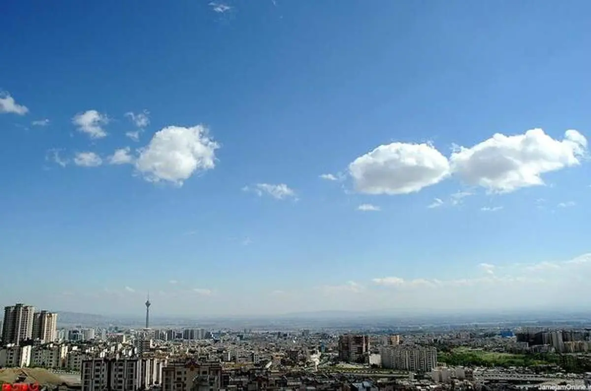 تصویری از آسمان گداخته تهران
