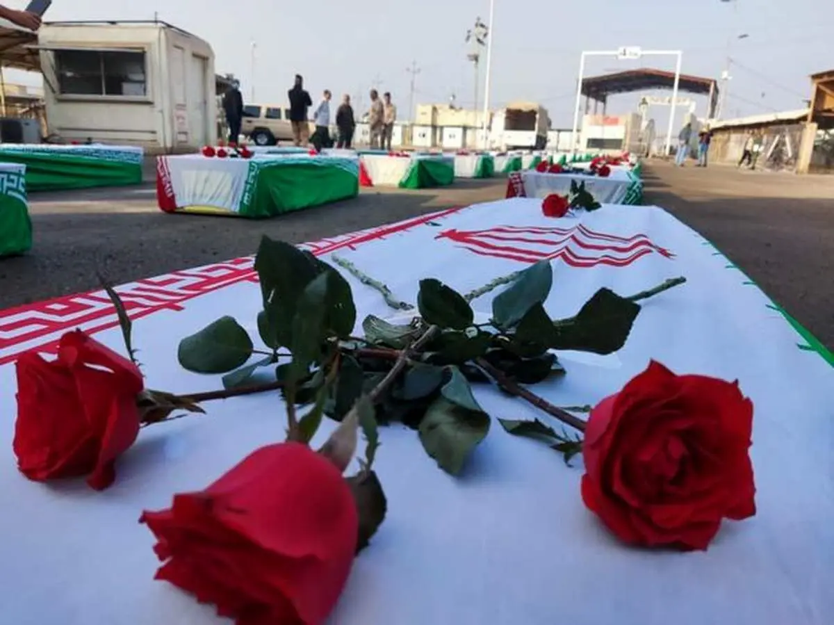 ورود پیکرهای ۵۸ شهید دوران دفاع مقدس به کشور