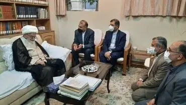 گزارش اینستاگرامی وزیر امور خارجه از دیدار اخیرش با تعدادی از مراجع تقلید در قم