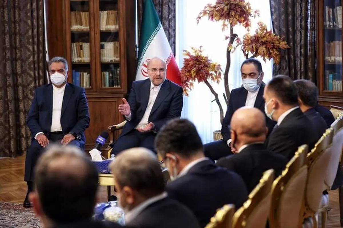 قالیباف: اولویت دولت و مجلس ایران توسعه روابط با همسایگان است
