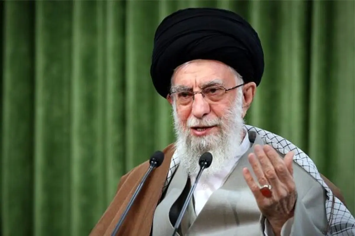 جمعی از پرستاران و خانواده شهدای سلامت با رهبر انقلاب دیدار میکنند