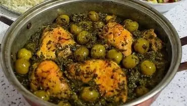 طرز تهیه خورش گوجه سبز