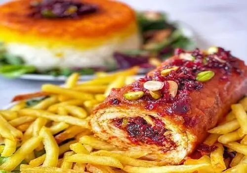 زرشک پلو با کوفته قلقلی مرغ؛ زرشک پلو متفاوت و خوشمزه