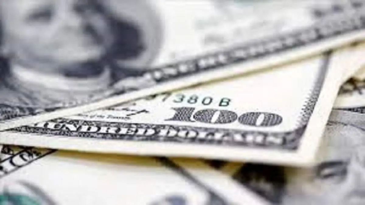 نرخ ارز در بازار آزاد ۱۵ آذر ۱۴۰۰/ دلار ۲۷ هزار و ۸۶۱ تومان است